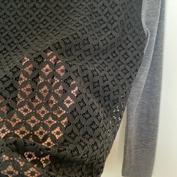 ANN TAYLOR Women’s Gorgeous Pullover Top🌸 - Picture 5 of 7